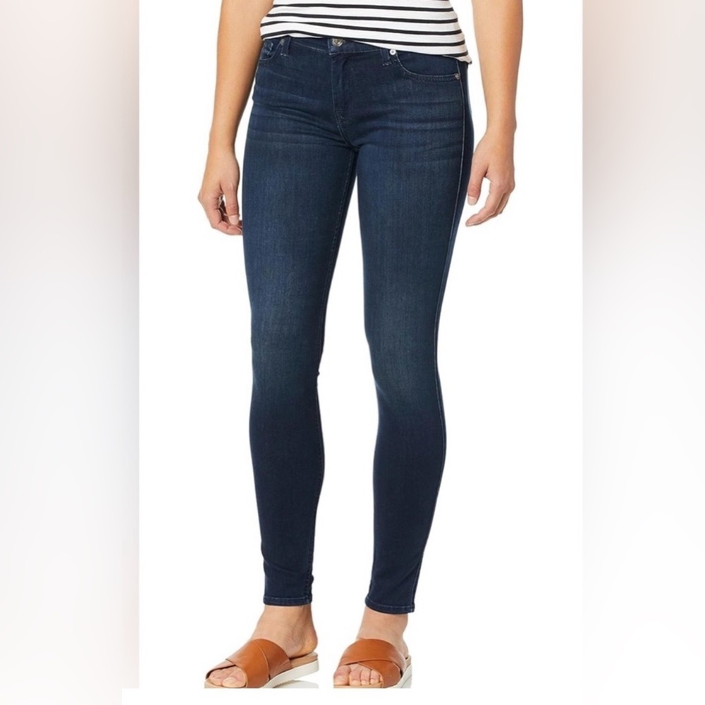 7 For All Mankind Women's Gwenevere Dark Wash 31
Skinny Mid Rise Ankle Jeans